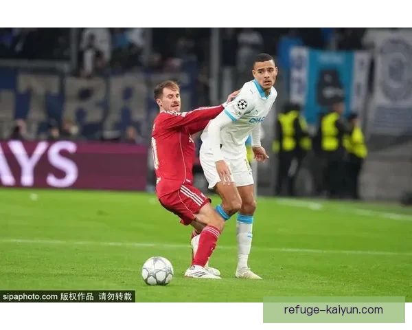 伊萨克在近期比赛中展现出速度优势，表现稳健引发关注。